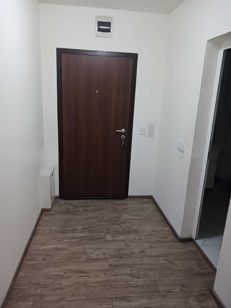 Дава се под наем Двустаен апартамент в София, Люлин 2 - 73 кв.м за 600 € - Снимка #2