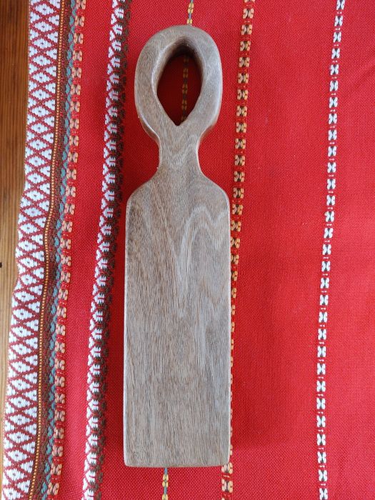 Дъска за мезета от орех