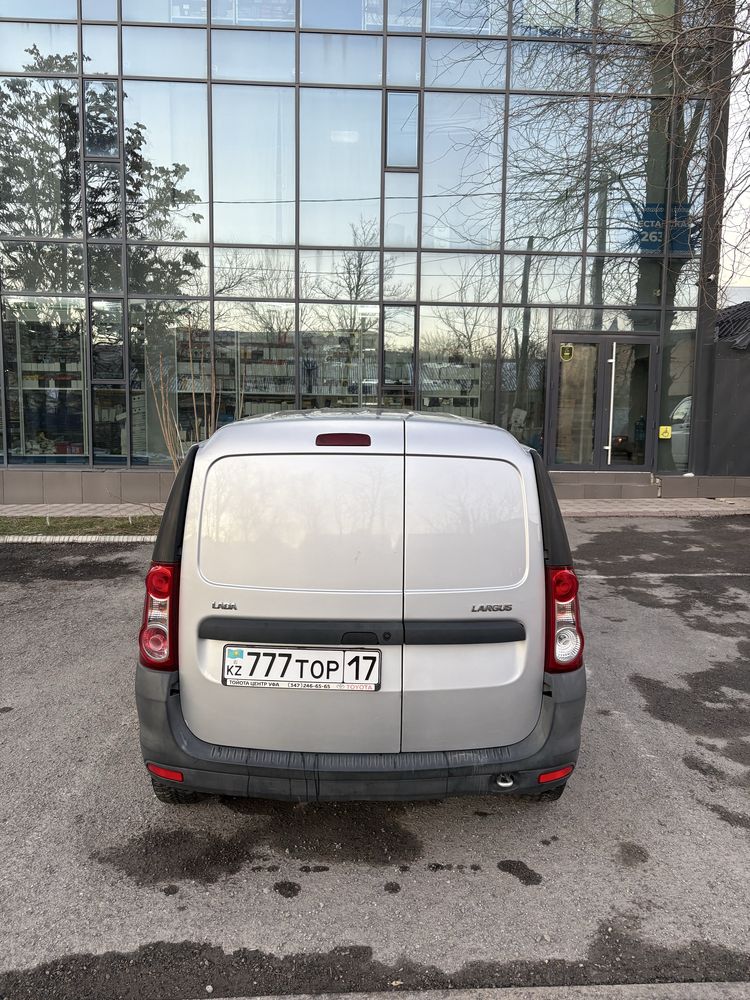 Продам Lada Largus фургон