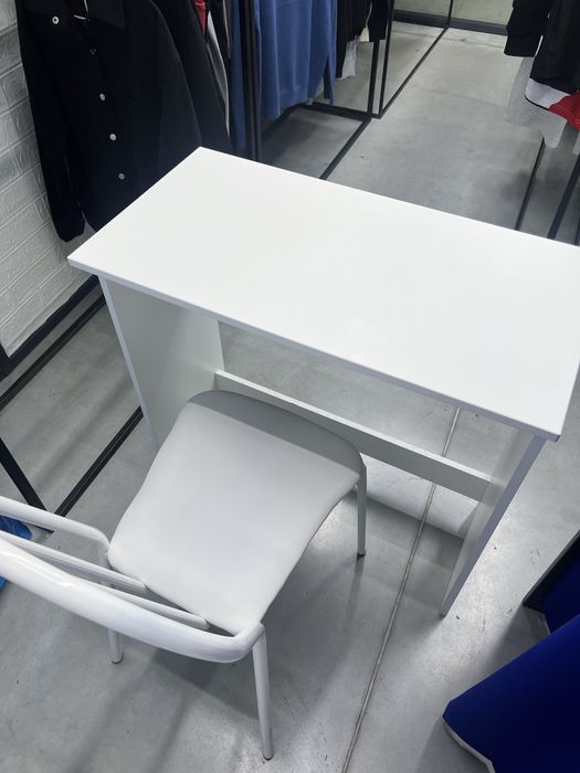 Стол и стул вместе 10000тг