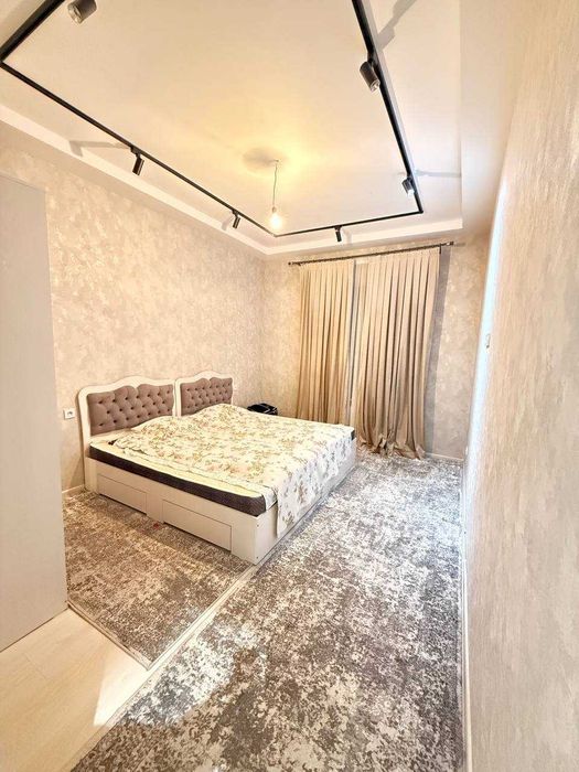 Мирабодда 2 сотихли, 4 қаватли евро коттеж сотилади Файзиобод кўчасида