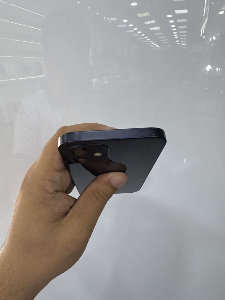 Iphone 12 oʻzi holati yaxshi