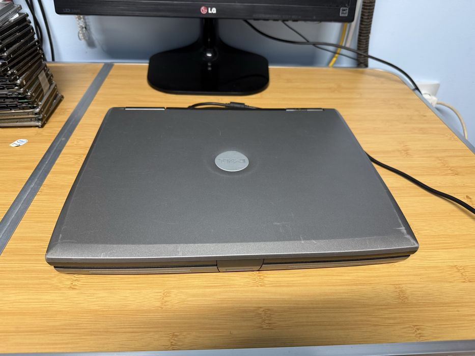 Laptop Dell Latitude D520
