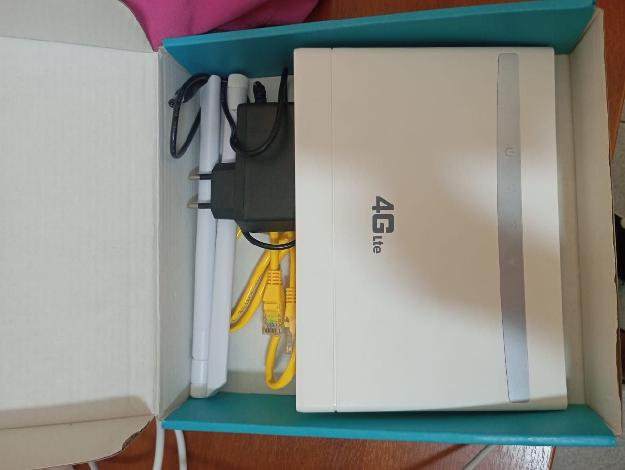Wi-Fi роутер Tianjie 4G
