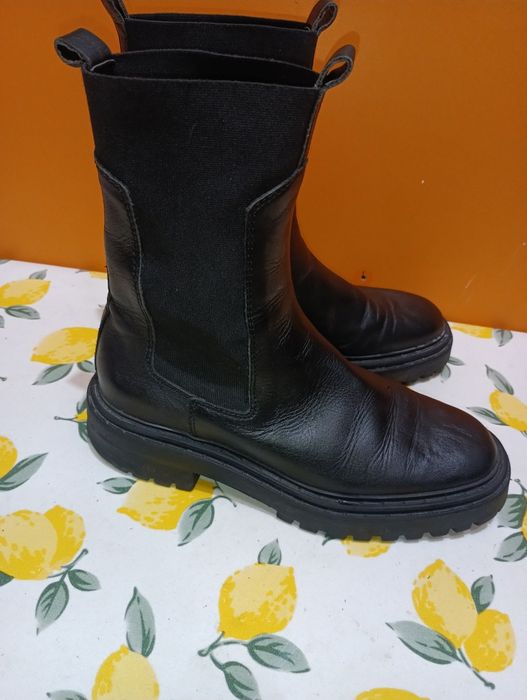 Massimo Dutti боти N 38 - 45 лв