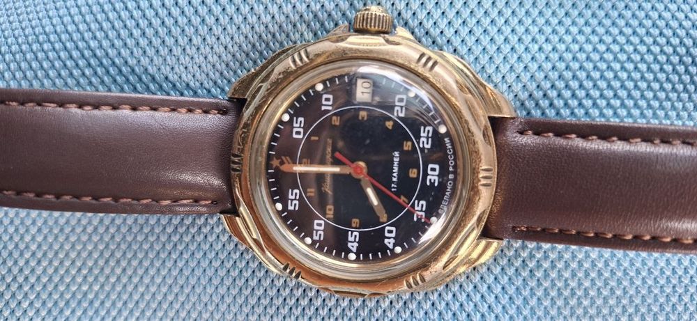 Продаются командирские наручные часы