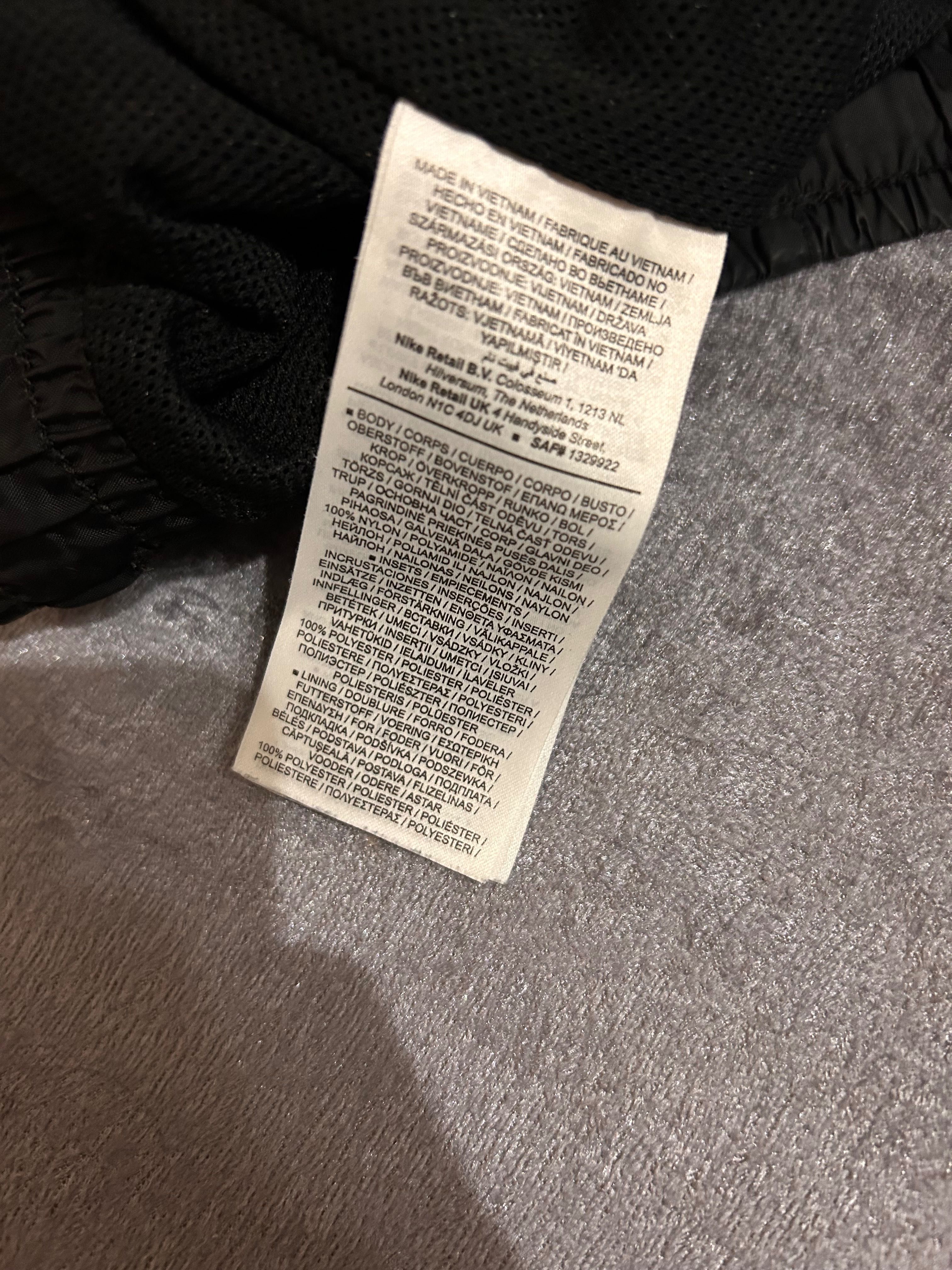 Черно Nike Долнище