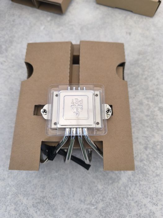 Cooler CPU cu profil