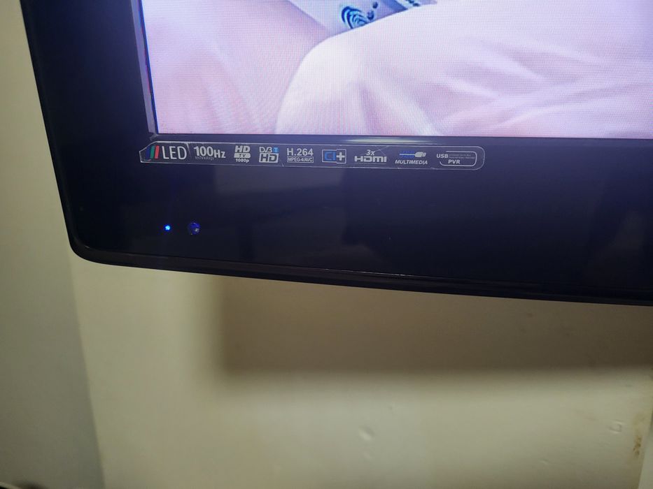 Blaupunkt 32  Full HD Телевизор