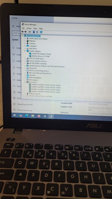 Laptop Asus X550L i74500u 1.8 GHz / 8 GB / 640 GB / GT 720M