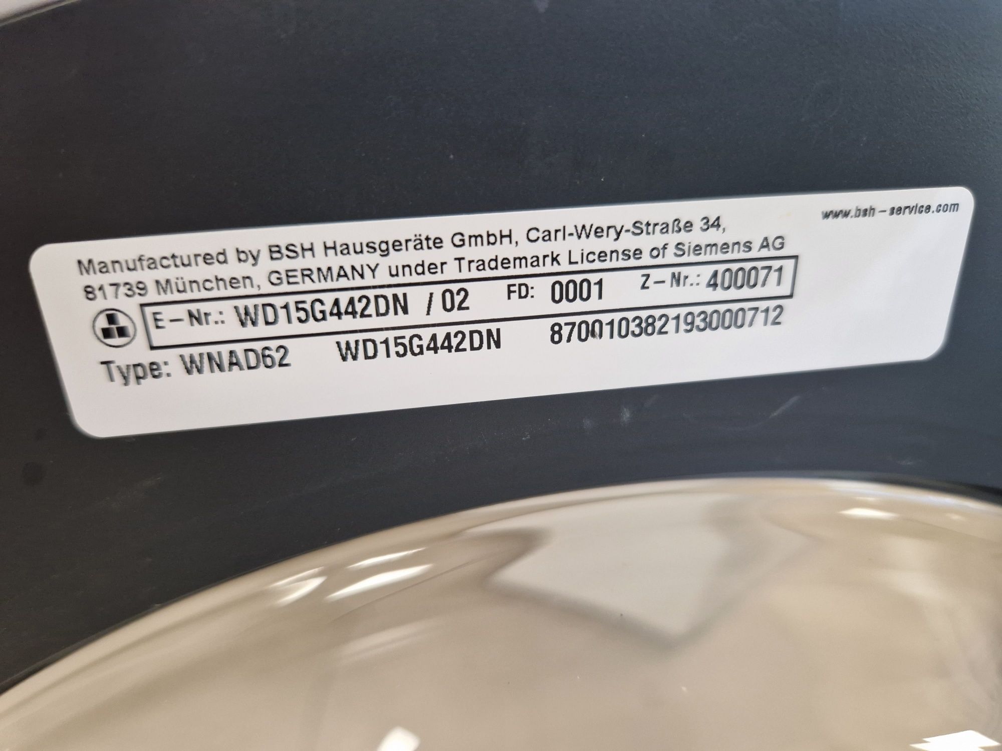 Пералня със сушилня SIEMENS iq 500 7/4кг