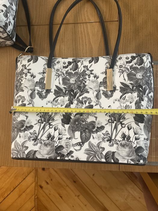 Две чанти на цената на една