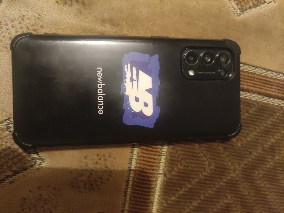 Продам  Оппо Рено 5. 8/128гб