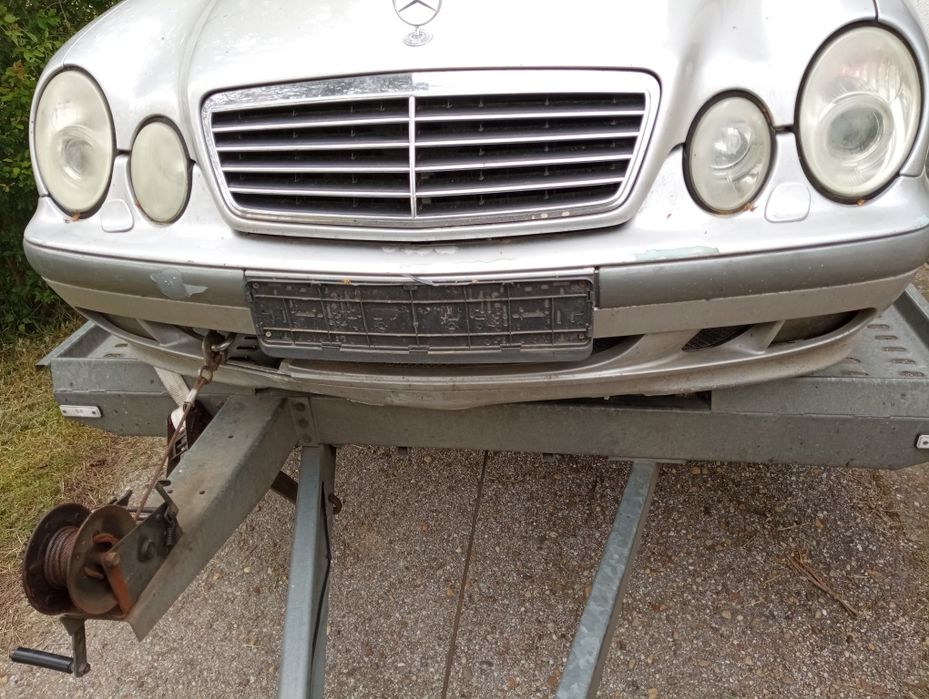 Clk 2.3 w208 без фарове