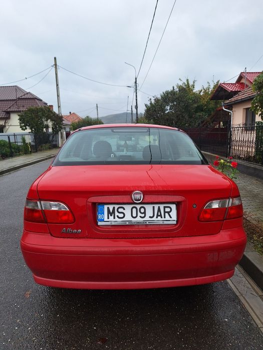 Vând Fiat Albea 2009
