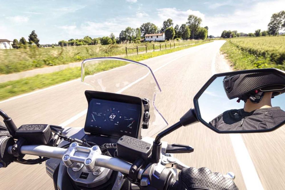 MYMOTO vinde : Scuter Keeway XDV 125 EVO PRO, nou, rate, garantie,B125