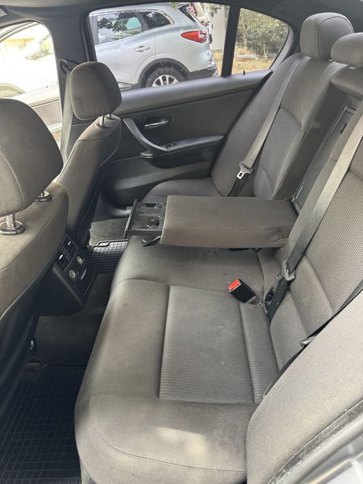 Bmw e90 318D facelift