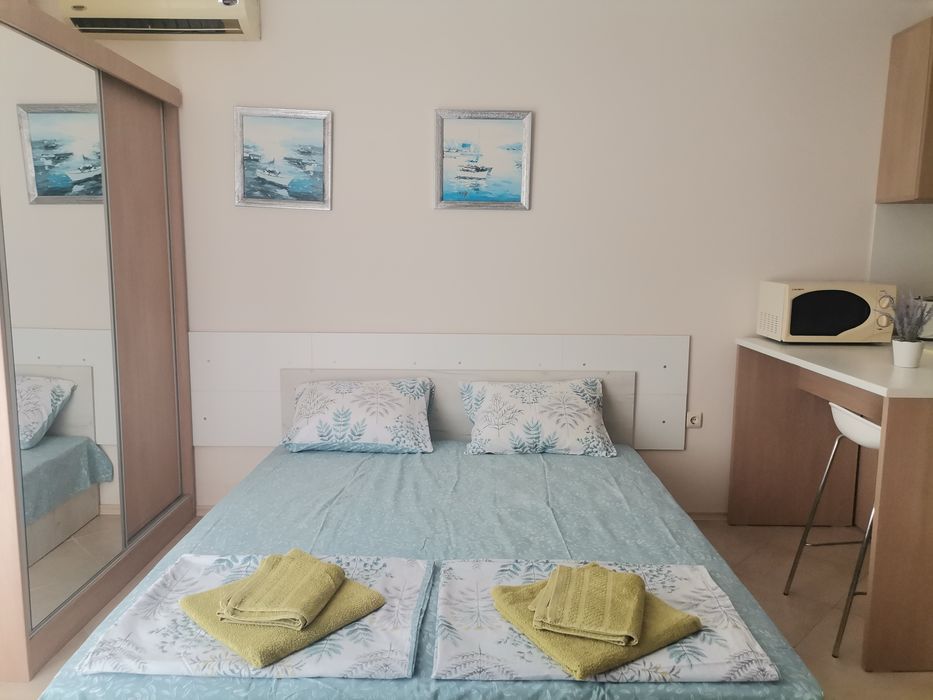 Апартамент на морето в курорт Лозенец