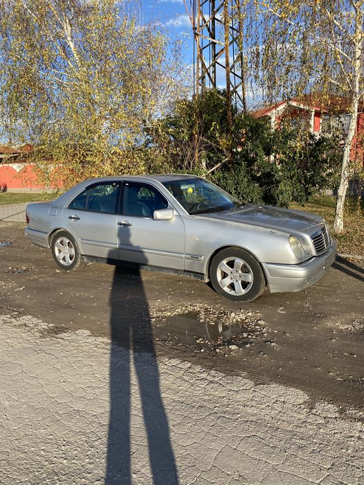 Mercedes-Benz E300 TD W210 om606 на части