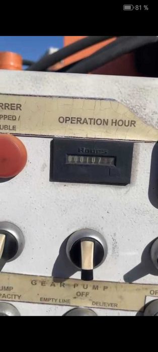 Masina colmatat rosturi gudronator Grun RVK 450i-S