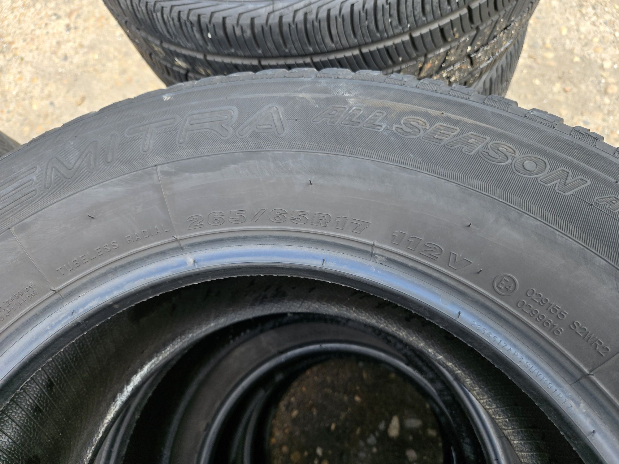 4бр. 265 65 17 Maxxis всесезонни.