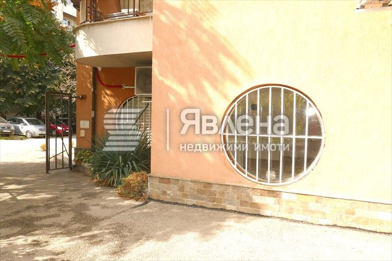 Дава се под наем Магазин в София, Левски Г - 82 кв.м за 767 € - Снимка #6