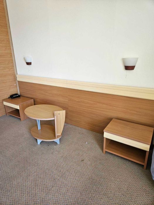 Мебели за хотелска стая