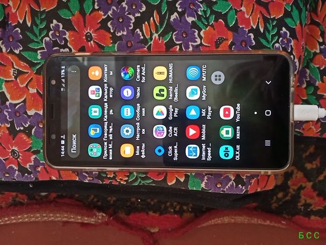 Samsung J8. 2_sim.