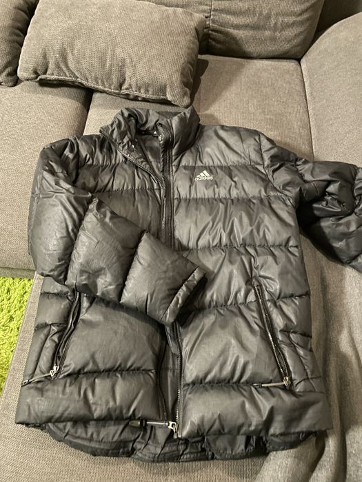 Adidas зимно пухено яке