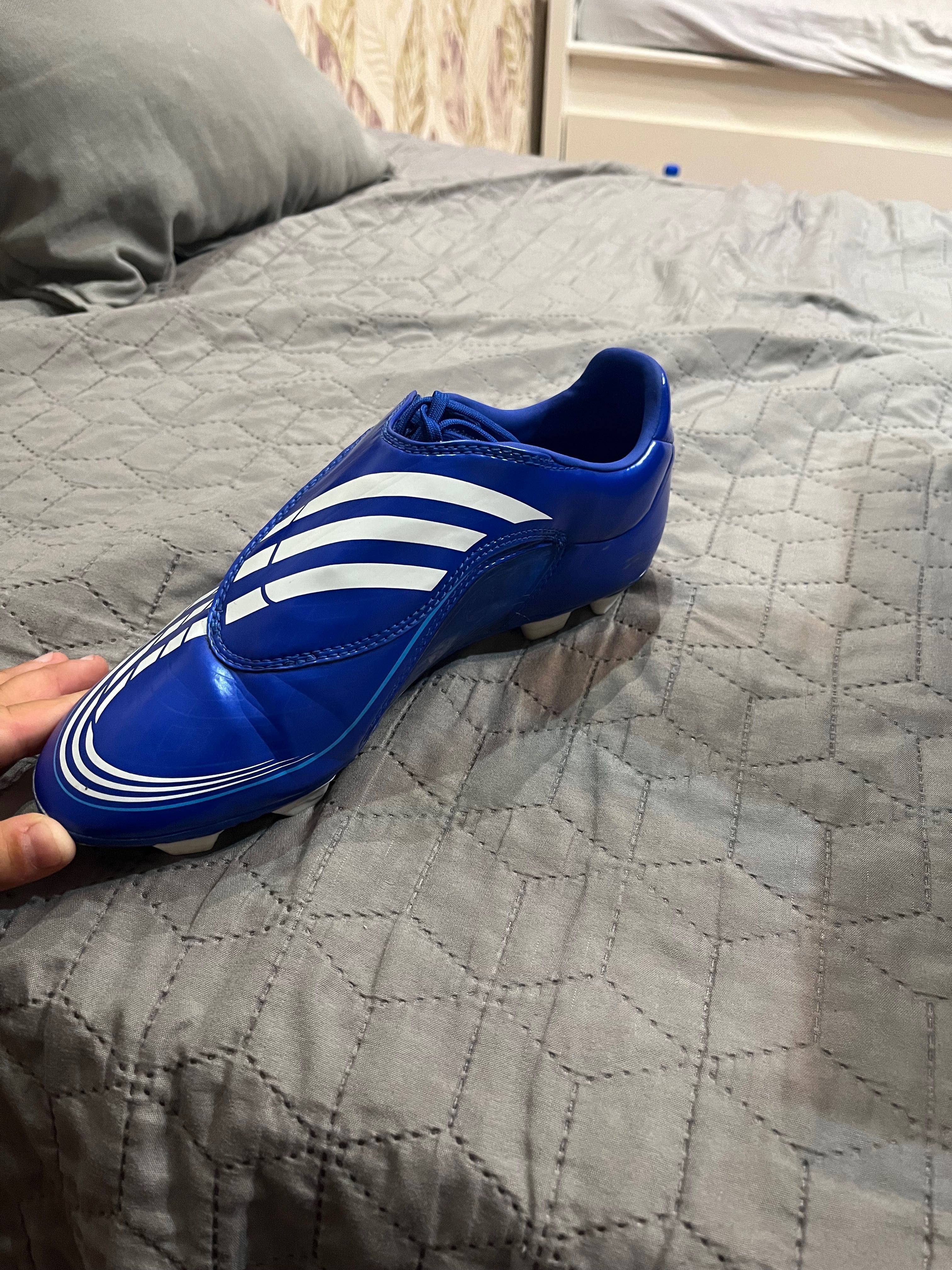 Футболни  бутонки Adidas f30