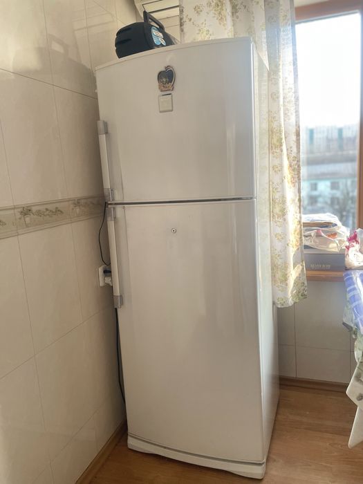 Холодильник Sharp