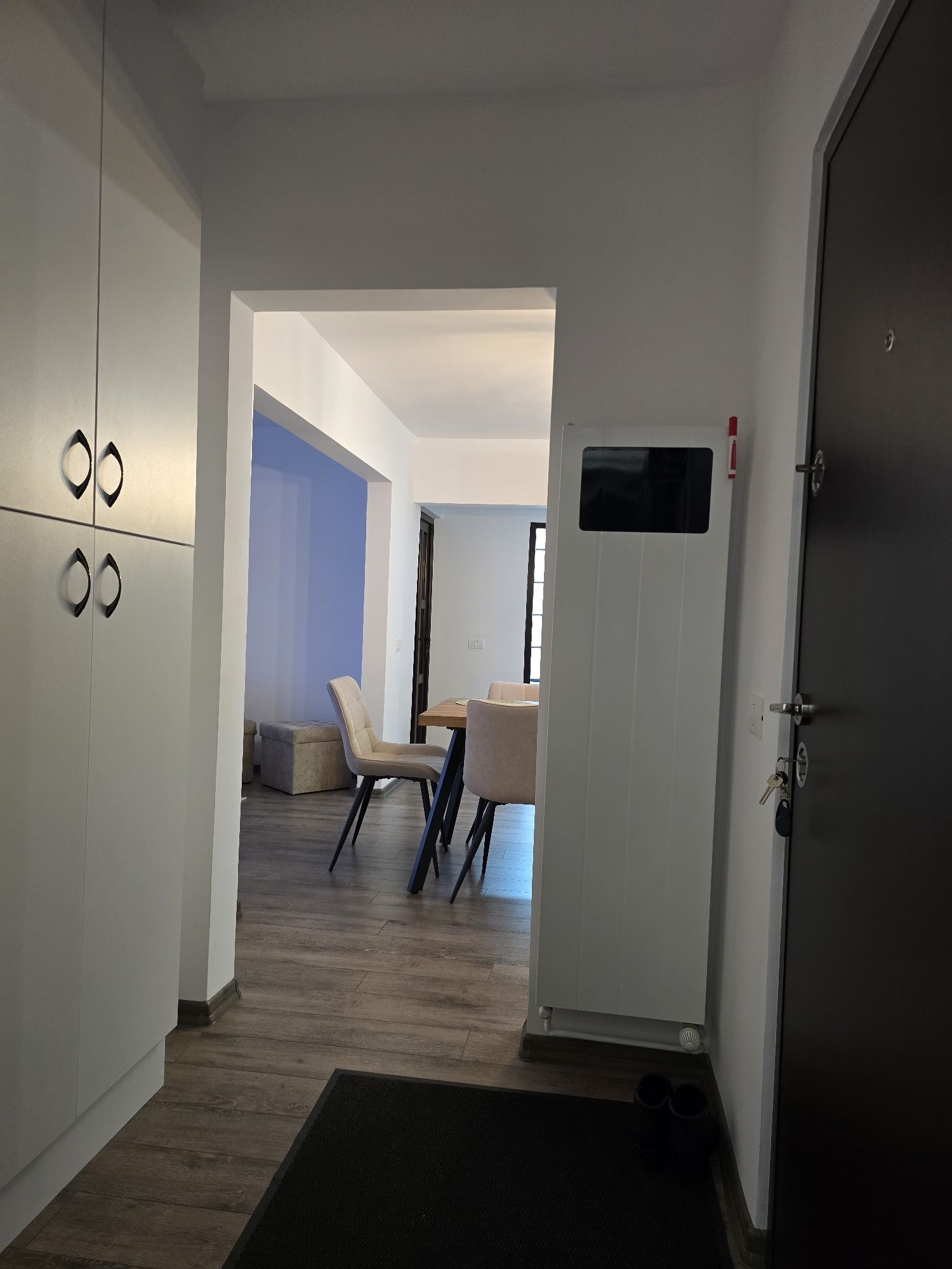 Apartament 3 camere, 2 bai, etaj 4, Unirii