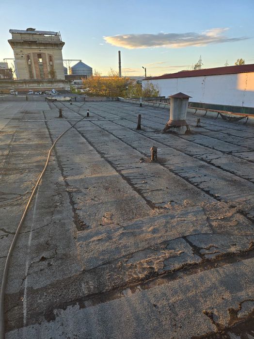 Vând clădire-depizit P+1, fostul abator, depozit încălțăminte