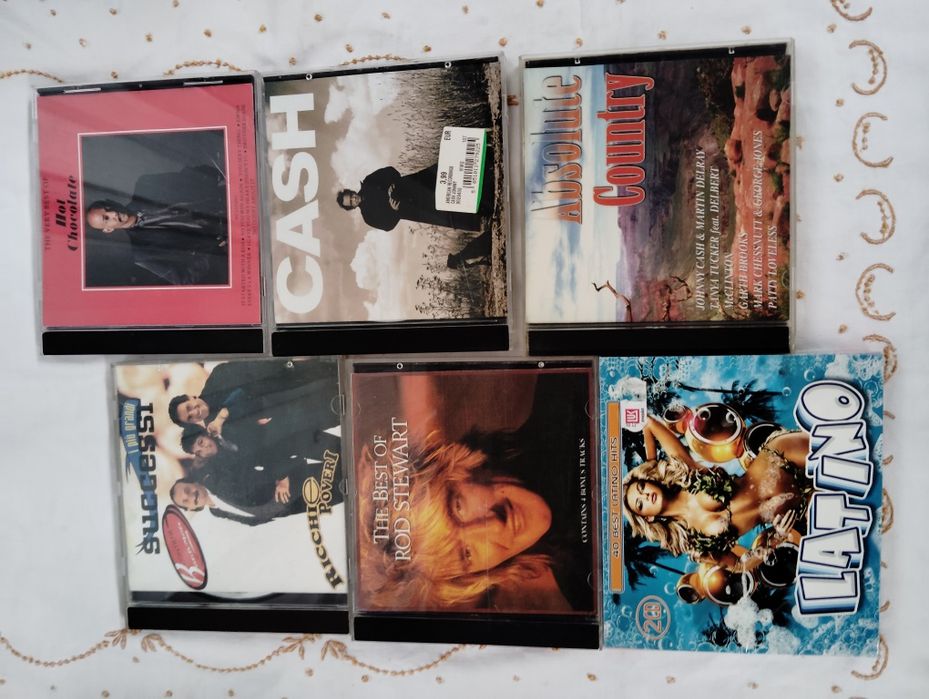 Компакт дискове, оригинални, като нови