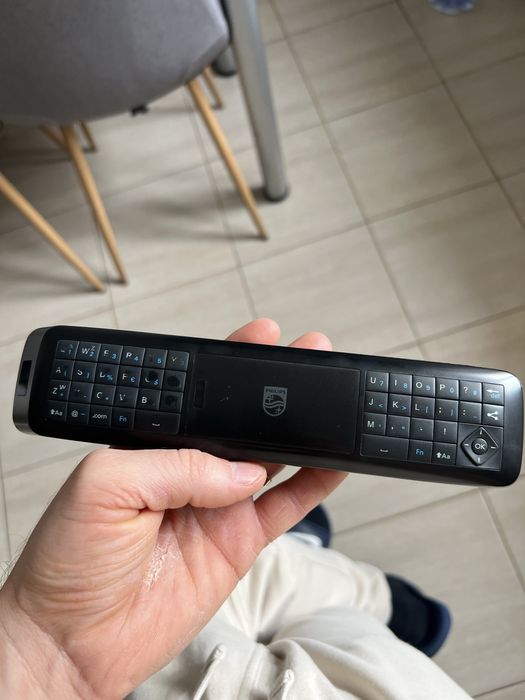 Tv 4k PHILIPS smart 139 cm cu android si ambilight