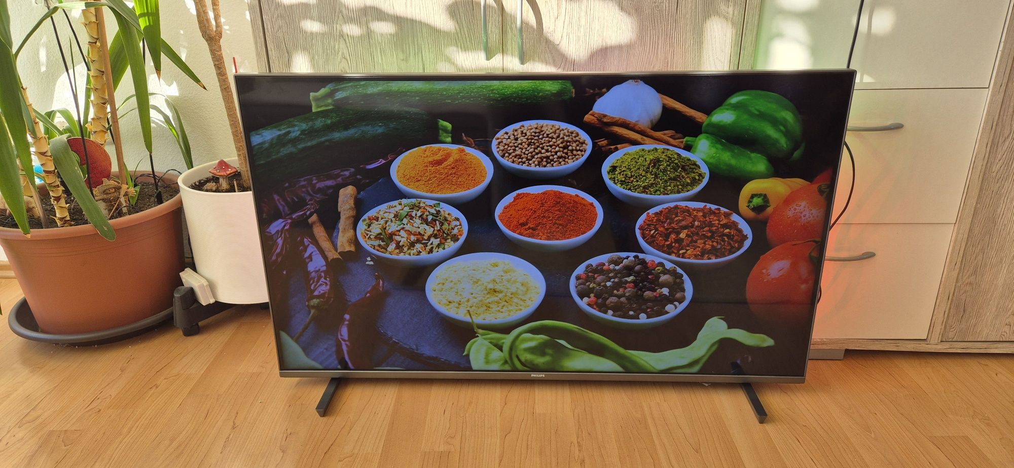 Philips 43PUS7906/12 Android, Ambilight, 4k, UltraHD, Smart, WiFi,