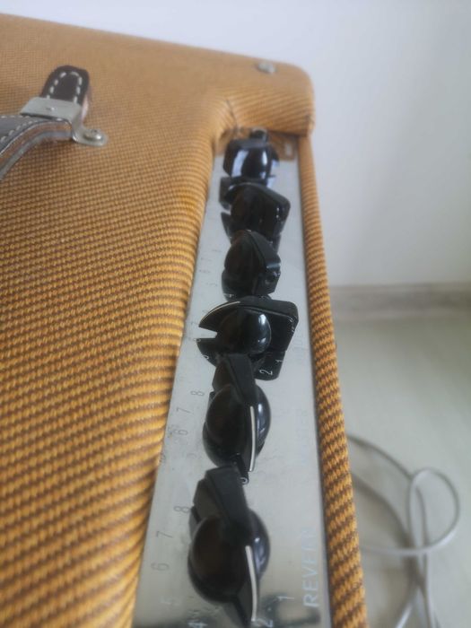 Amplificator Fender Blues Junior Tweed chitara electrica