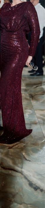 Rochie cu paiete visinie