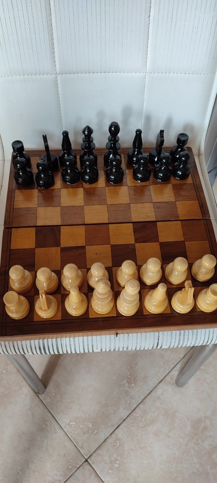 Стар Дървен шах.