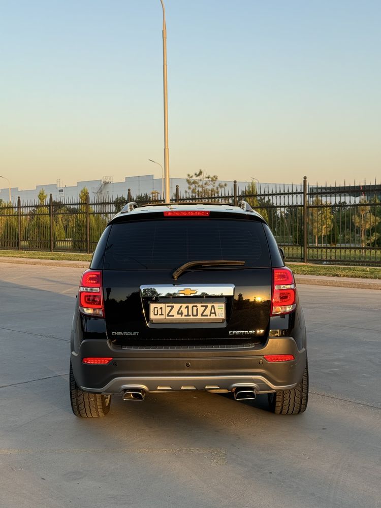 Chevrolet Captiva 4