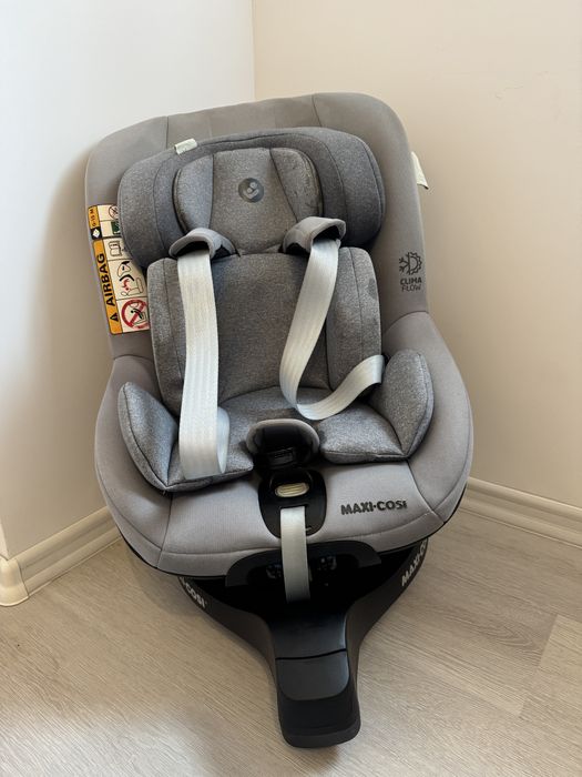 Vand scaunel Maxi Cosi Mica Pro Eco 0-4 ani. Stare foarte buna