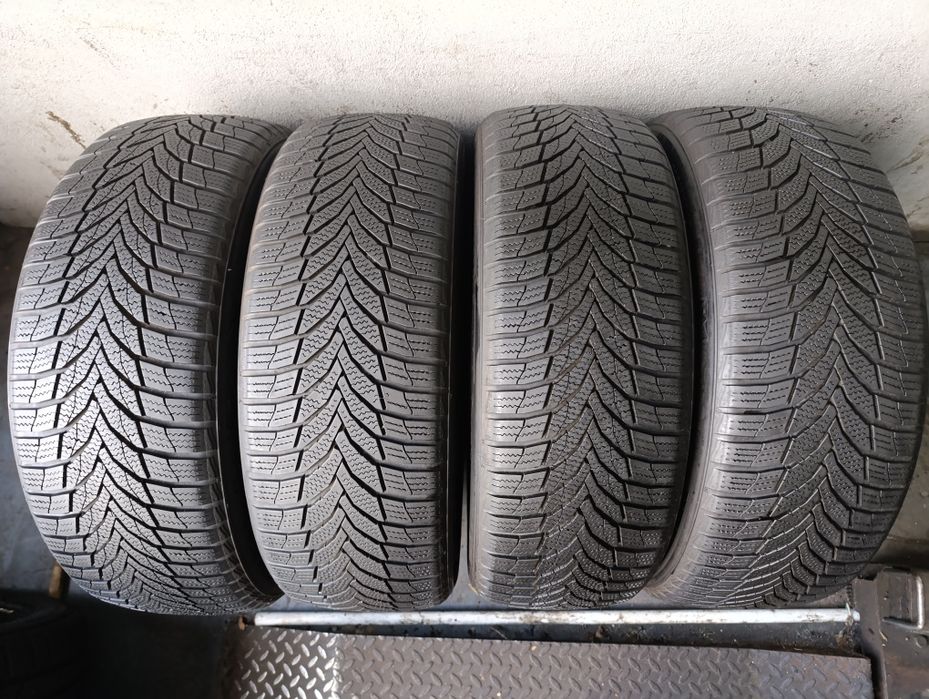Anvelope de iarnă 205 55 17 Nexen dot 2023