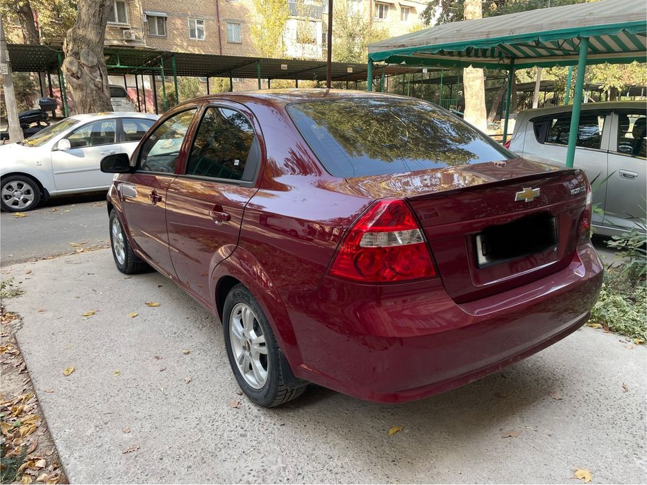 Продаю свой автомобиль Chevrolet Nexia 3