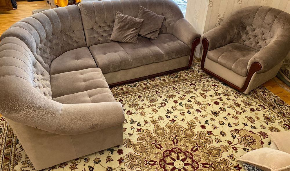 Мягкая мебель в гостиную