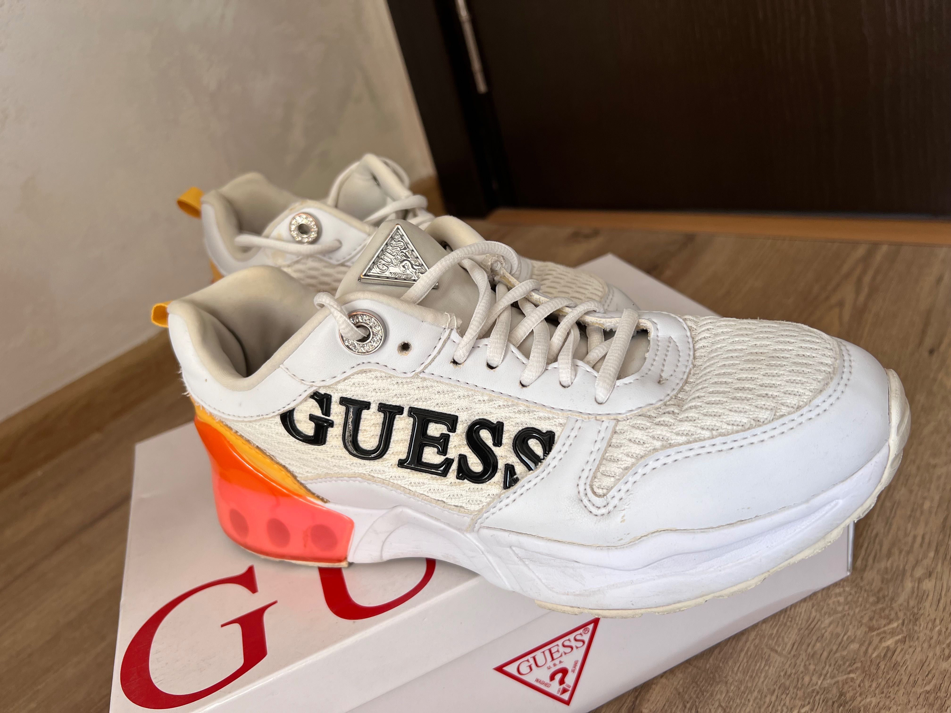 Дамски оригинални обувки GUESS