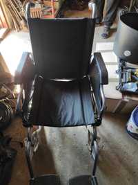 Căruț transport persoane cu dizabilități