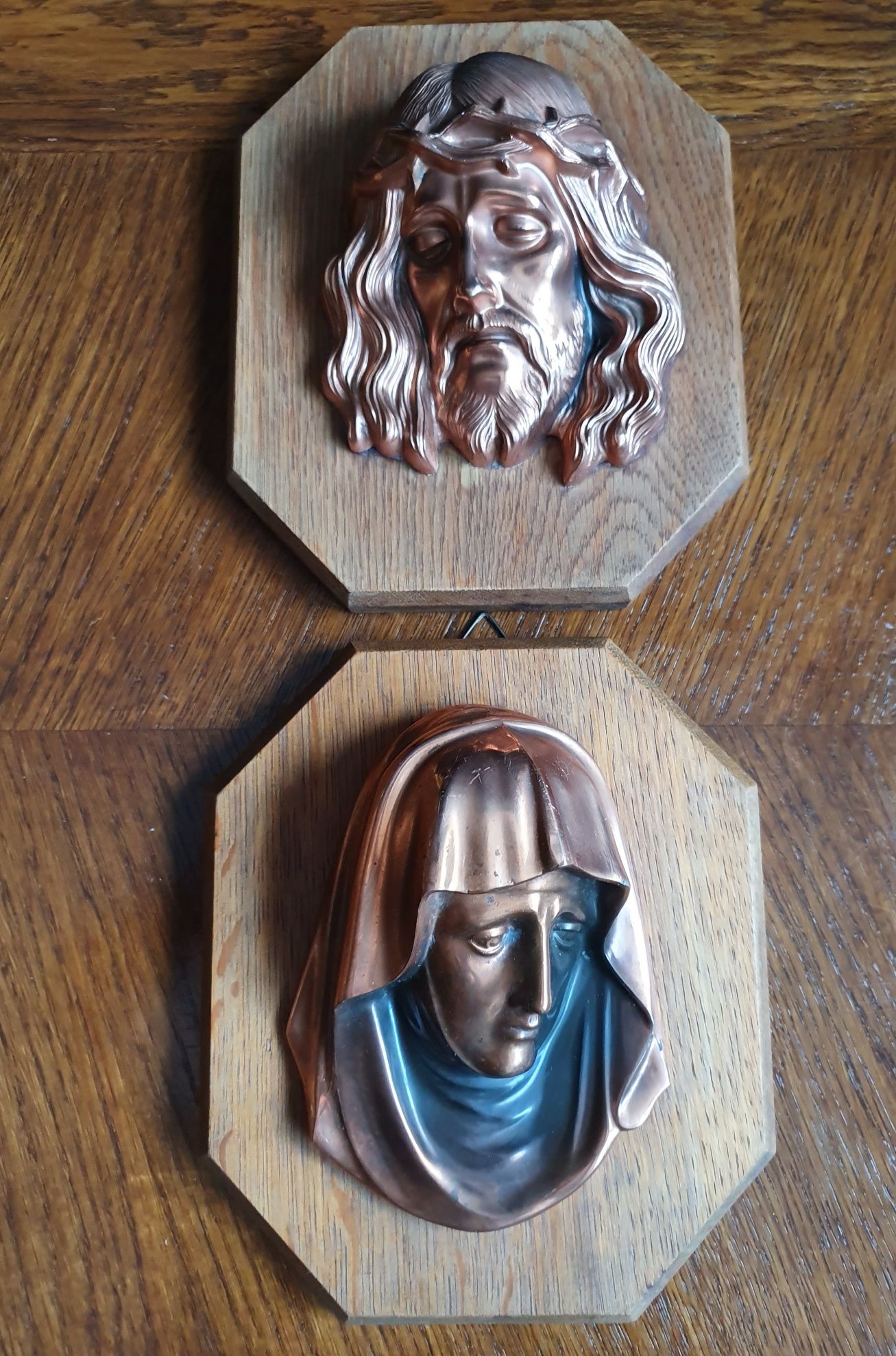 Iconite cu Isus si fecioara Maria