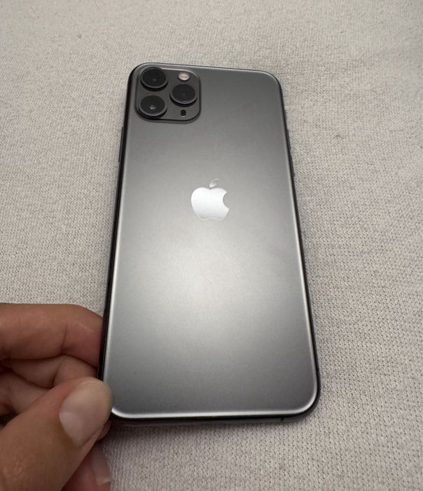 iPhone 11 Pro / 256 GB / 100% viata Bateriei