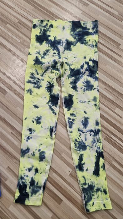 Клин различни цветове