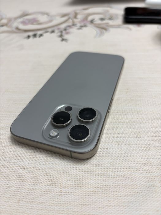 IPHONE 15 pro в отличном состоянии